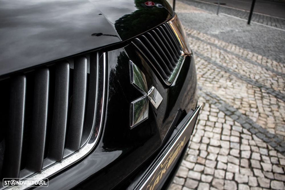 Mitsubishi L200 2.5 DI-D CD Intense 4WD - 9