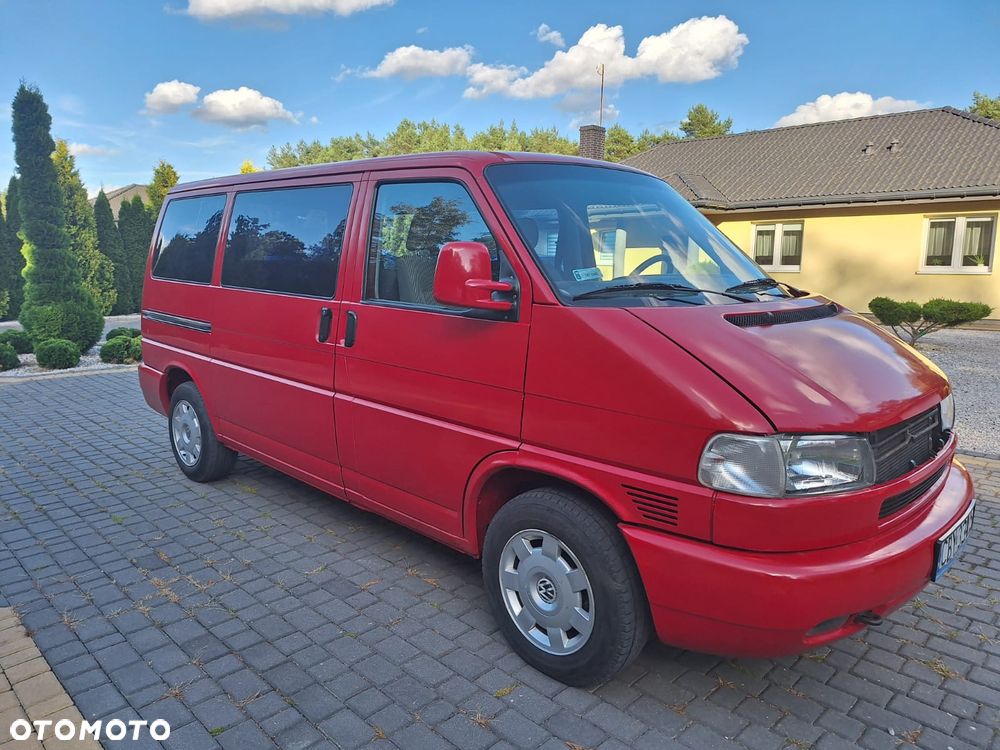 Volkswagen Multivan - 1