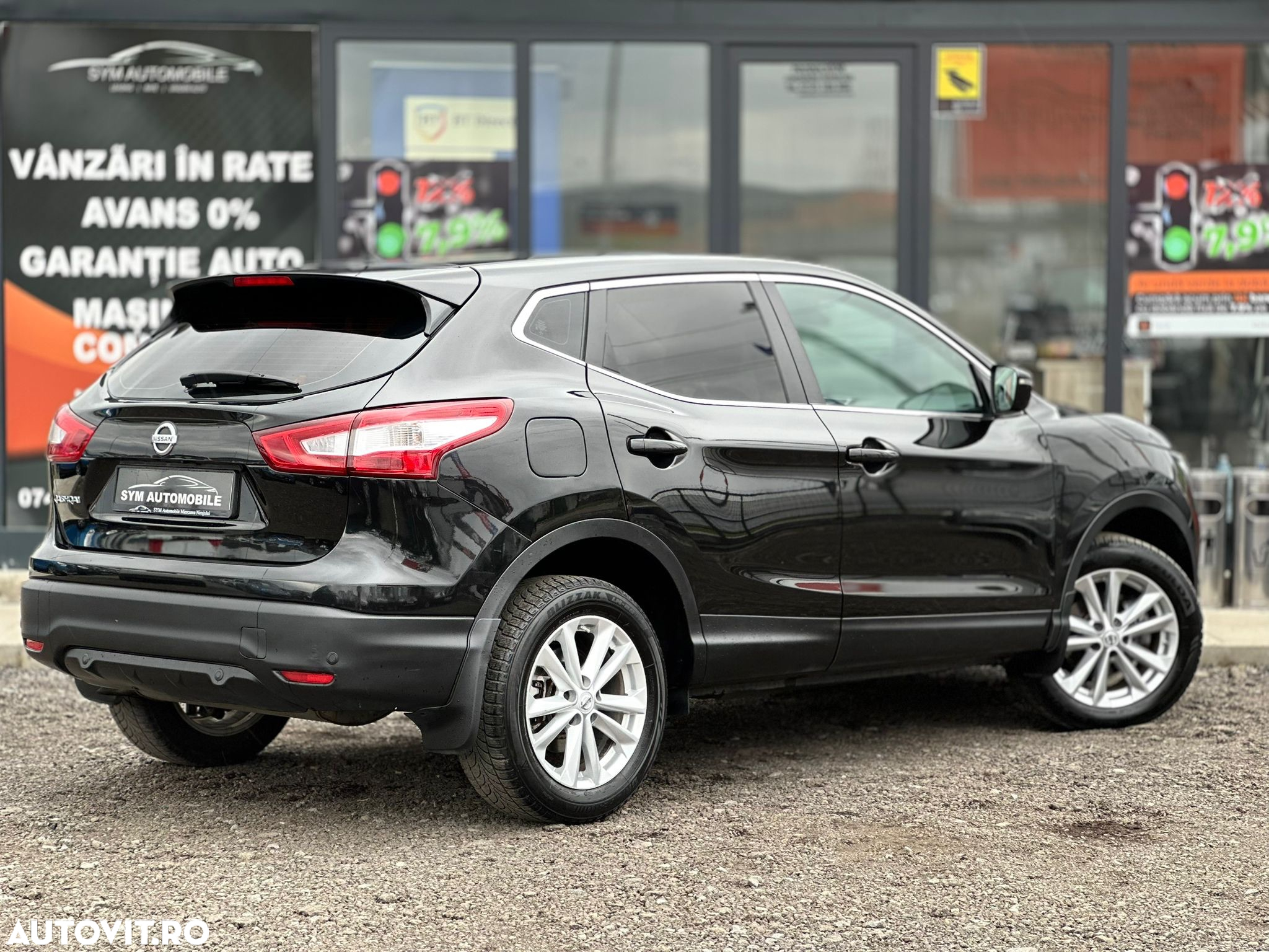 Nissan Qashqai 1.5 DCI TEKNA - 4