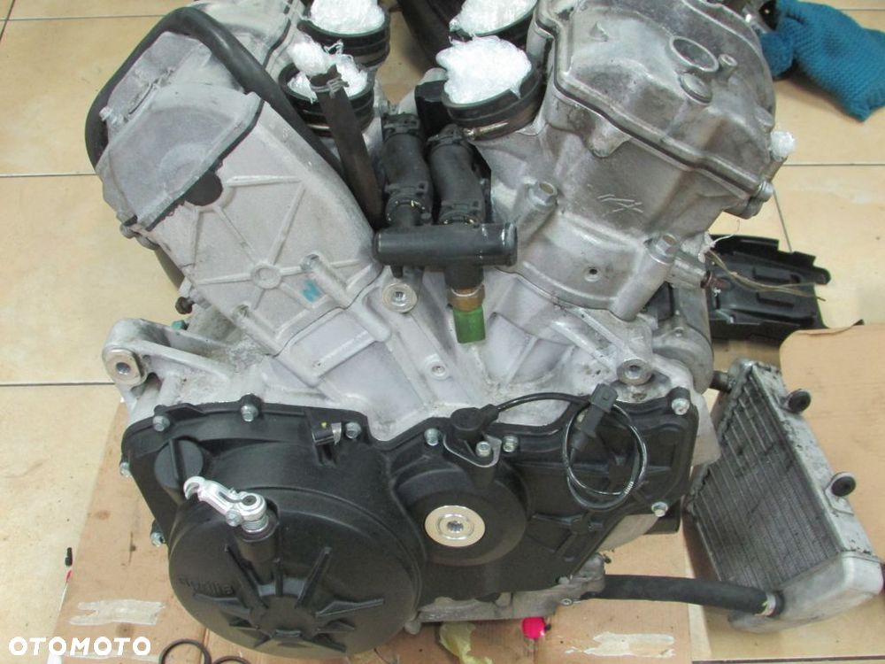 Aprilia Tuono V4 1100 15+ silnik engine - 1