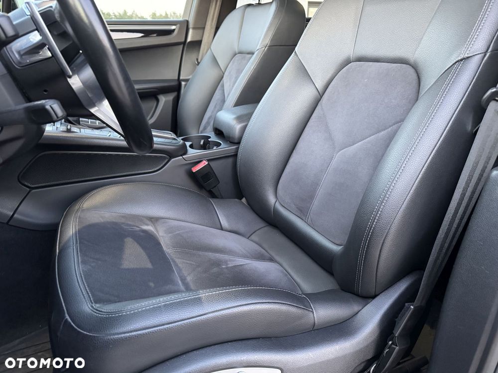 Porsche Macan Standard - 34