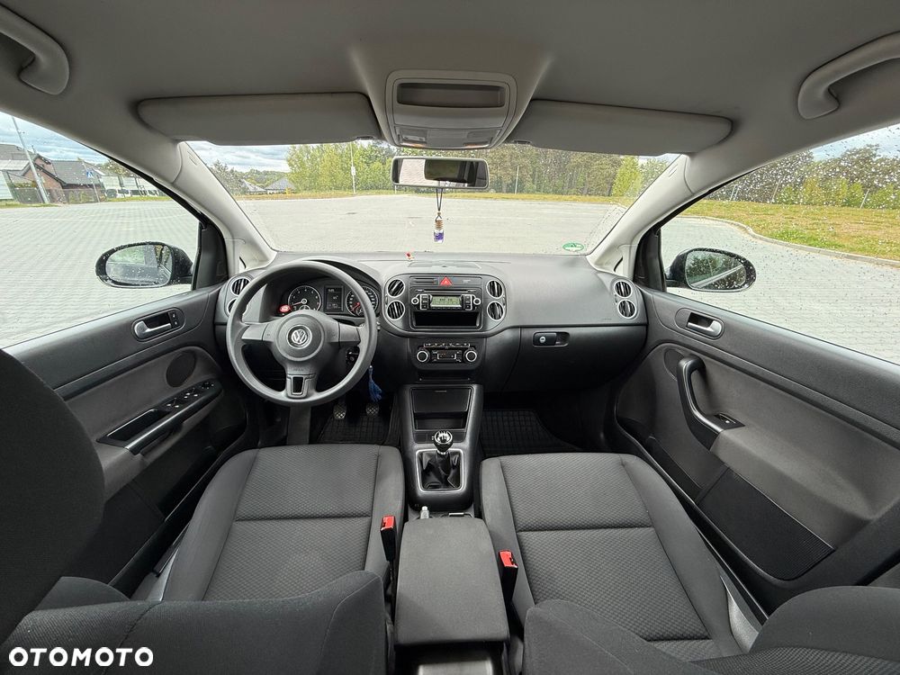 Volkswagen Golf Plus - 11