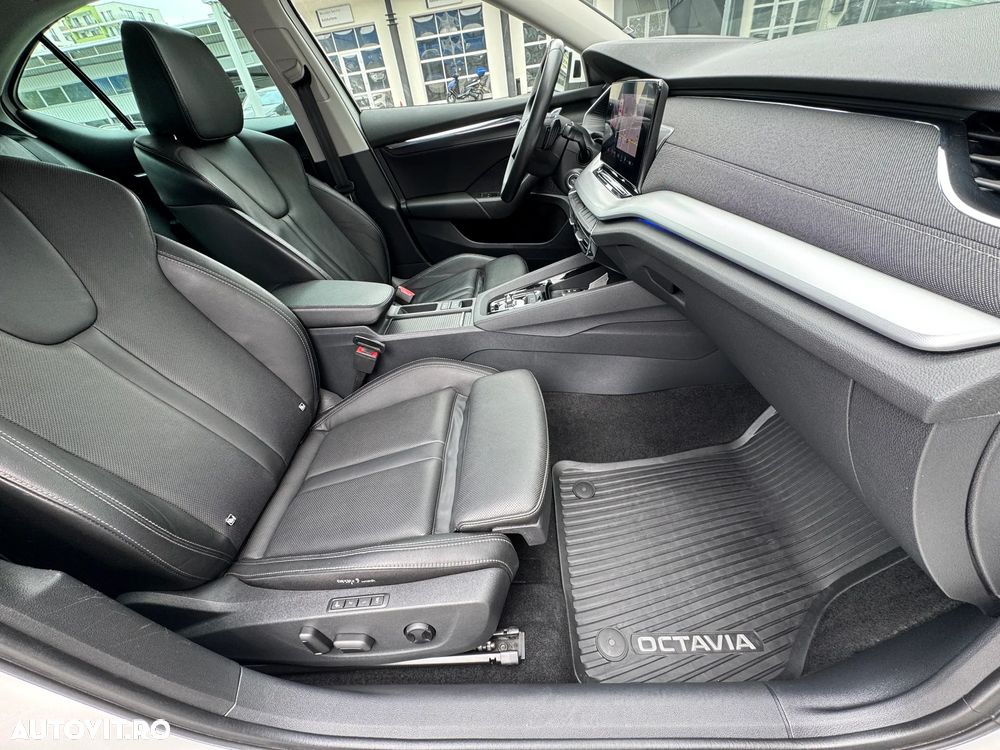 Skoda Octavia 2.0 TDI STYLE DSG - 8