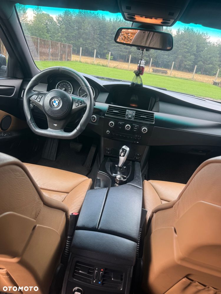 BMW Seria 5 530d Sport-Aut Edition Lifestyle - 19