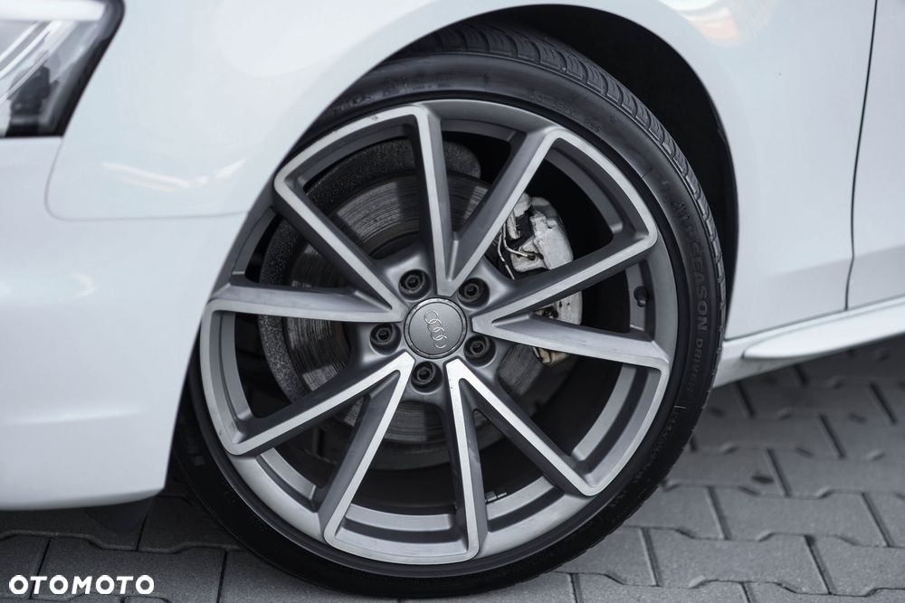Audi A4 Avant 2.0 TDI DPF clean diesel S line Sportpaket - 6