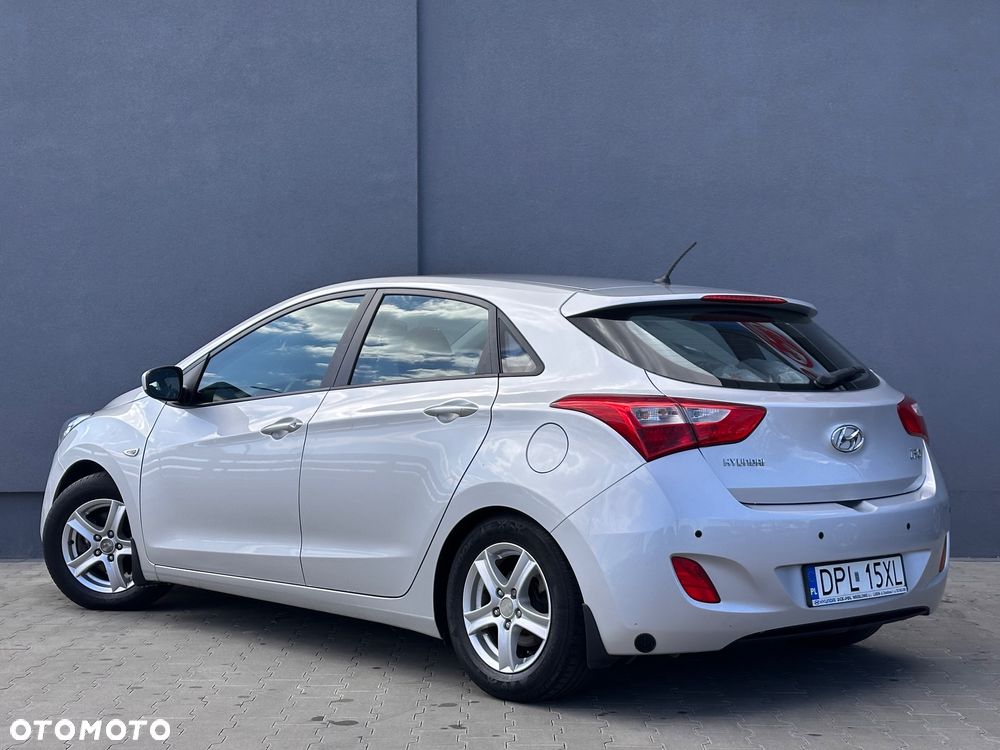 Hyundai i30 1.4 Comfort - 4
