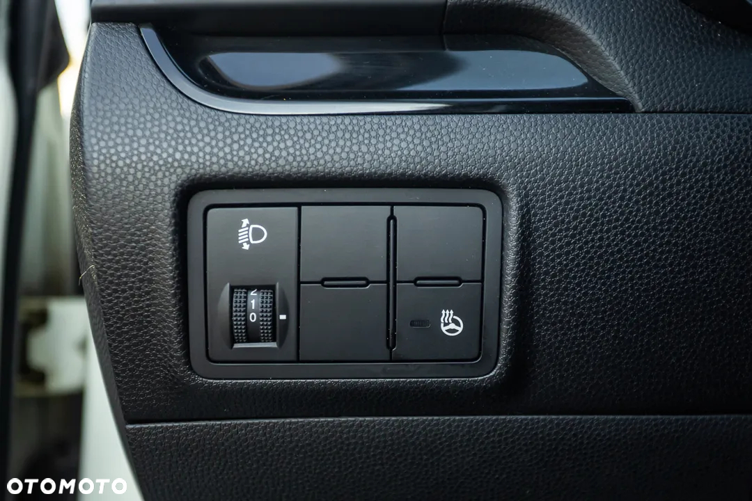 Kia Picanto 1.2 Fifa World Cup Edition - 23
