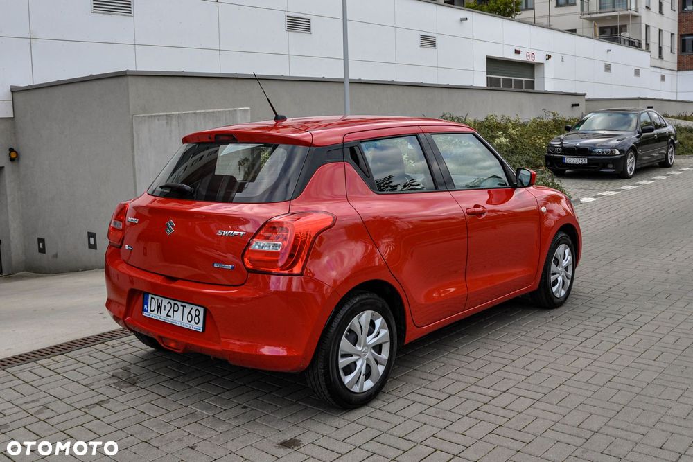 Suzuki Swift 2021 photo 4