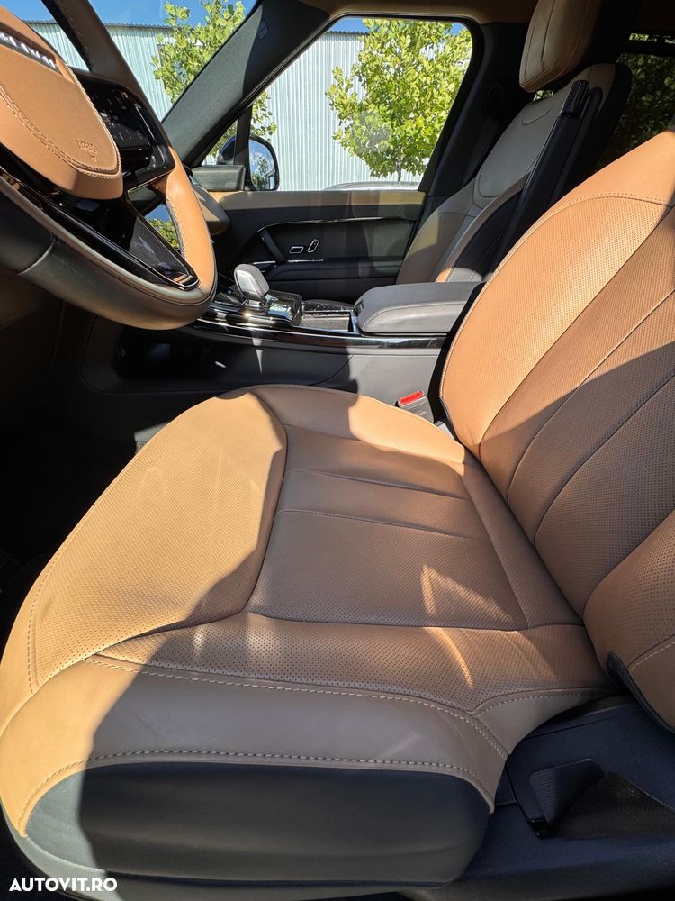 Land Rover Range Rover Sport - 11