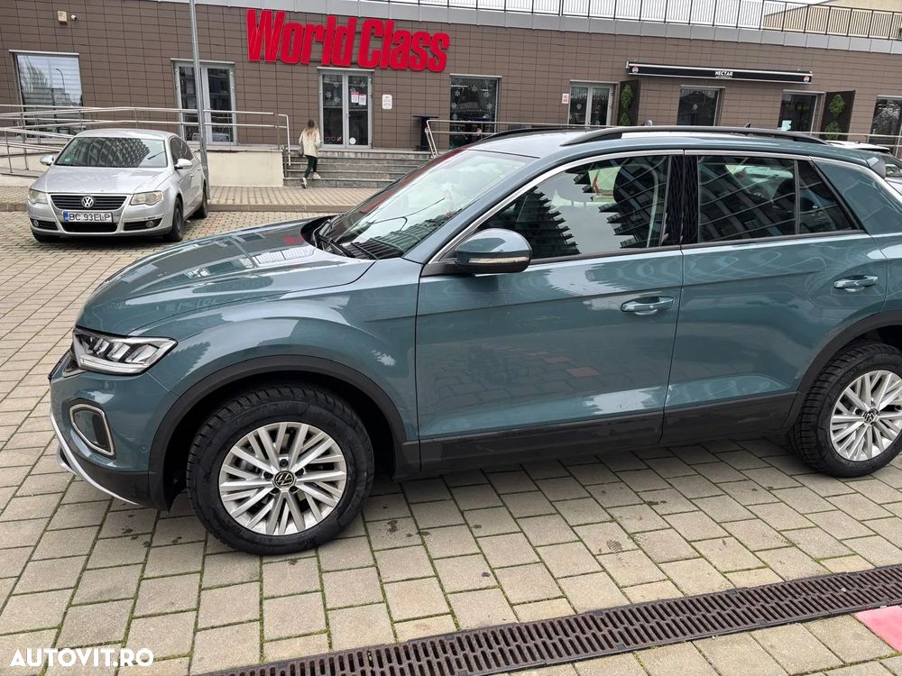 Volkswagen T-Roc 1.5 TSI DSG Advanced - 1