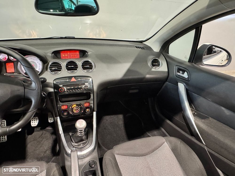 Peugeot 308 CC 1.6 HDi Sport - 30