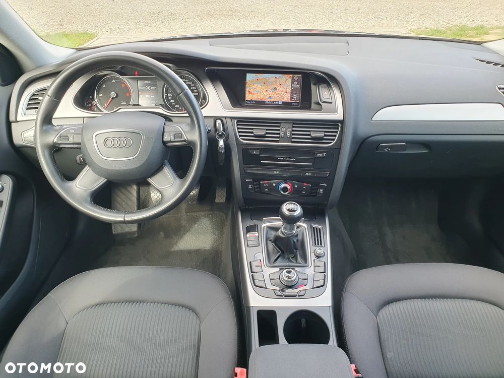 Audi A4 - 25