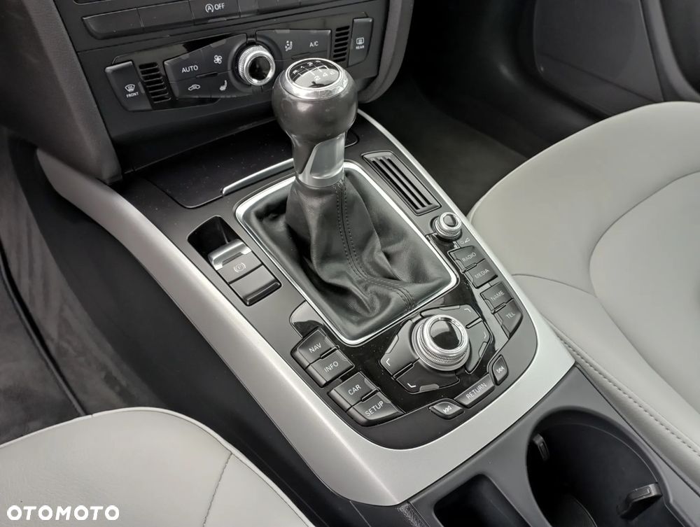 Audi A4 Limousine 2.0 TDI ultra DPF Attraction - 36