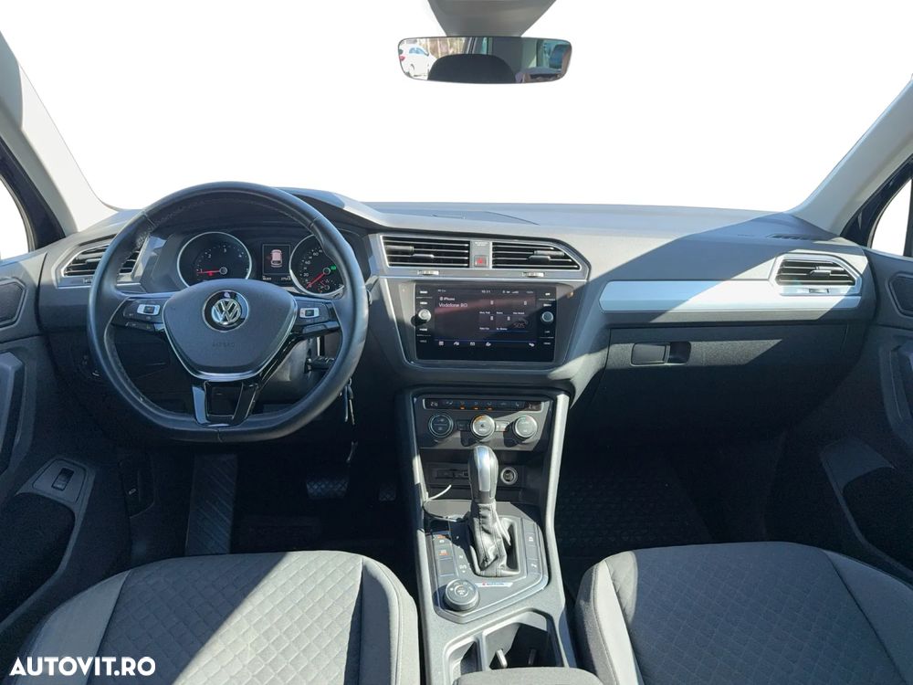 Volkswagen Tiguan 2.0 TDI 4Mot DSG Comfortline - 11