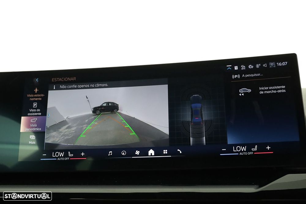 BMW 520 d Pack Desportivo M - 16