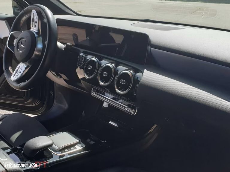 Mercedes-Benz A 180 d AMG Line Aut. - 3