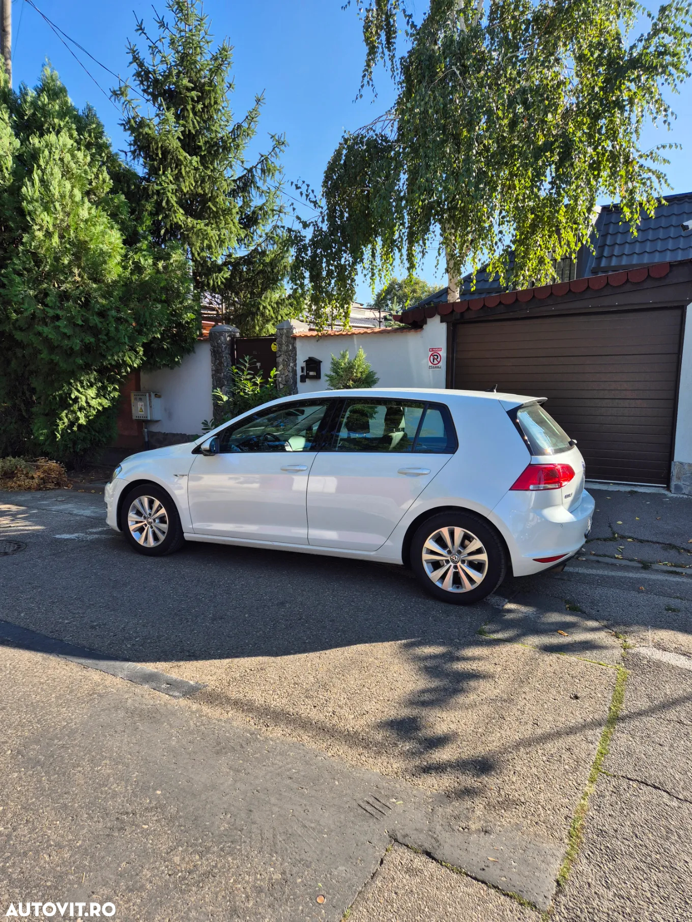 Volkswagen Golf 1.0 TSI OPF DSG Trendline - 3