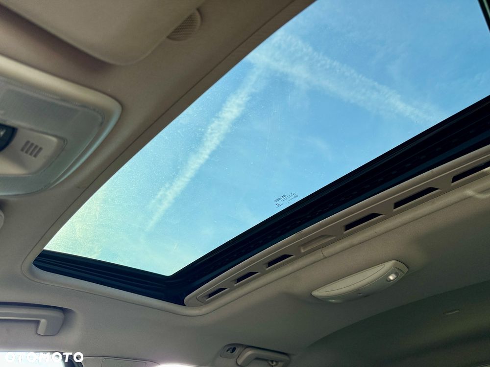 Volvo V60 Cross Country D3 Geartronic Momentum - 30