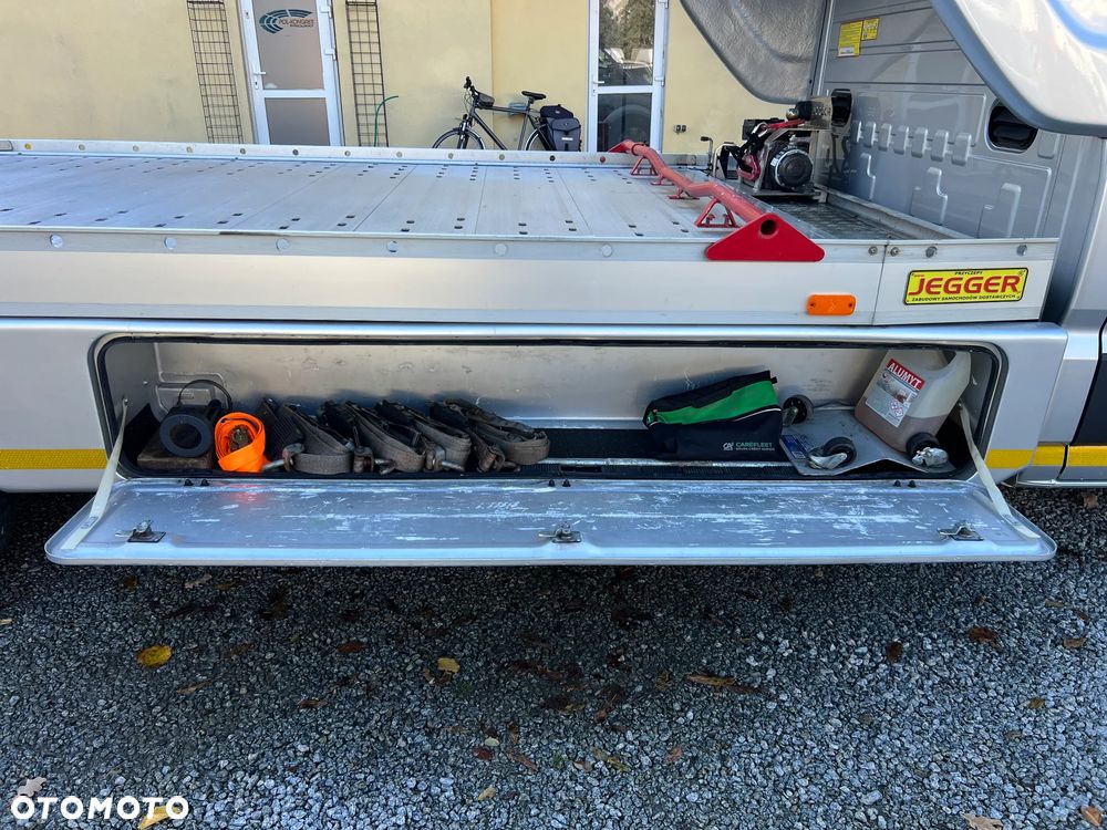 Volkswagen Crafter 2.0 TDI 177KM DSG Laweta Jegger Sypialnia Webasto LED - 12