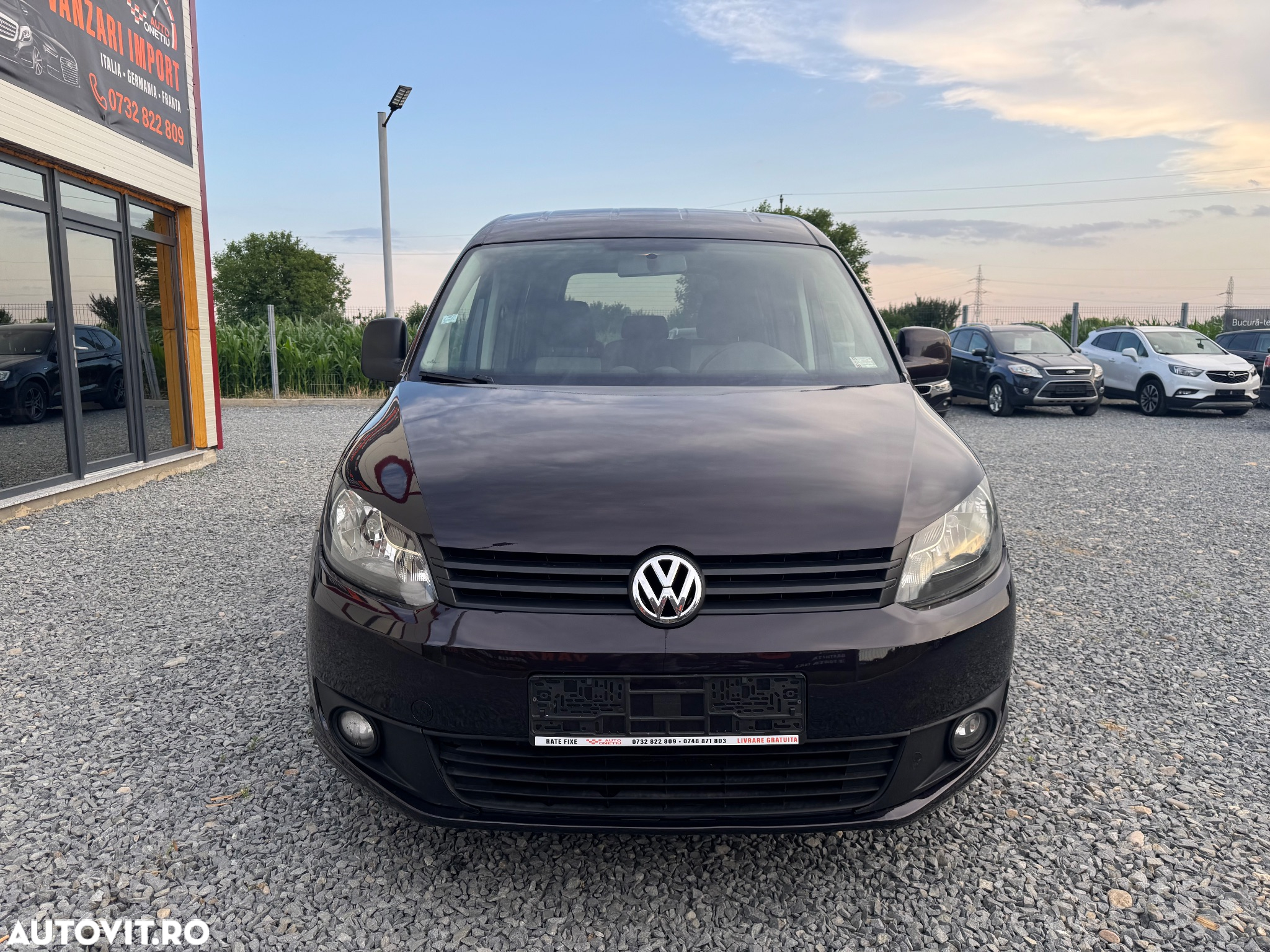 Volkswagen Caddy 1.6 TDI BlueMotion Comfortline - 12
