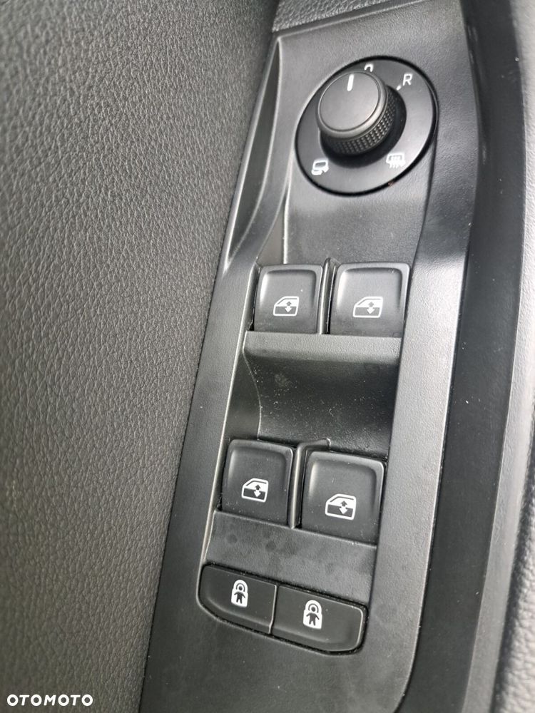 Skoda Superb 2.0 TDI 4x4 Style DSG - 31
