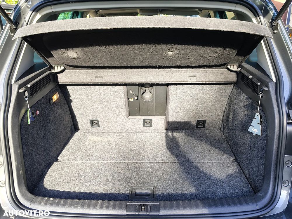 Volkswagen Tiguan 2.0 TDI DPF BlueMotion Technology Cup Sport & Style - 25