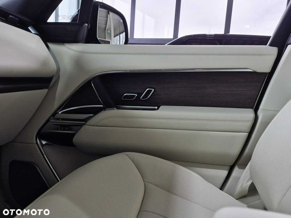 Land Rover Range Rover - 36