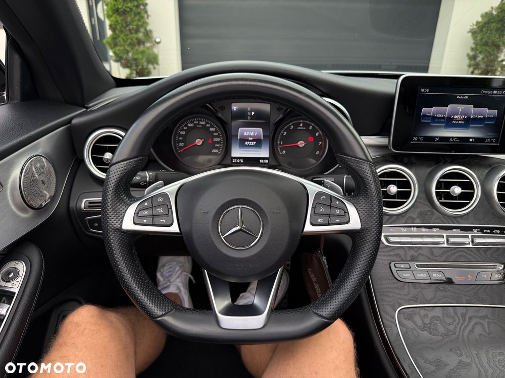 Mercedes-Benz Klasa C 200 9G-TRONIC AMG Line - 24