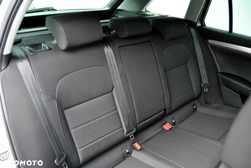 Skoda Superb 2.0 TDI 4x4 DSG Style - 25