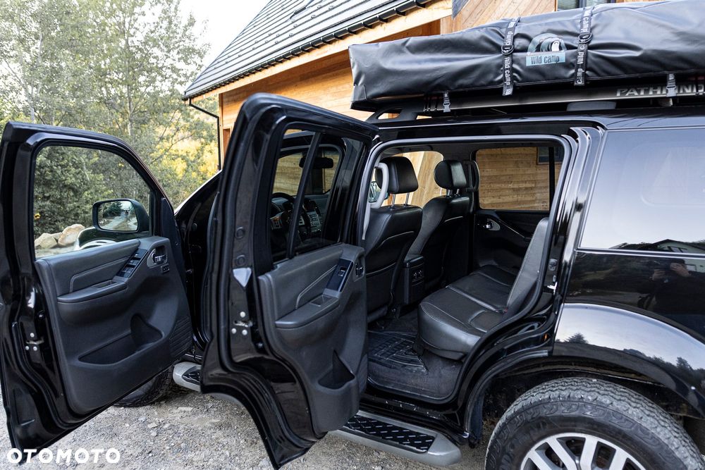 Nissan Pathfinder - 18