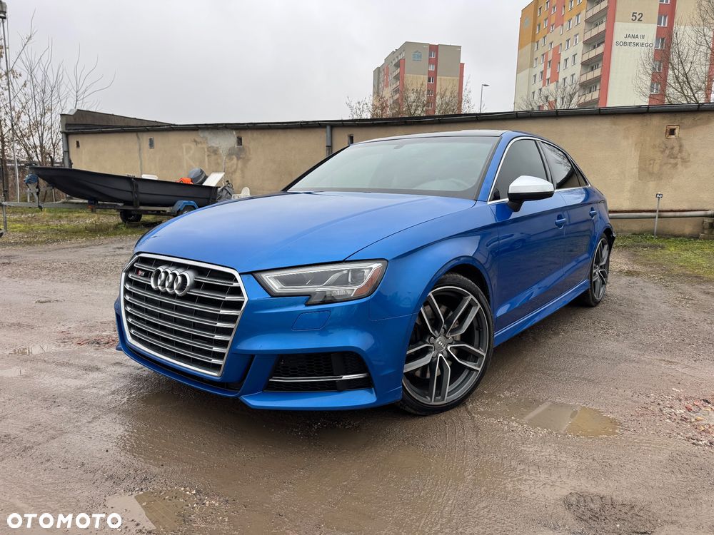 Audi S3 S tronic - 1