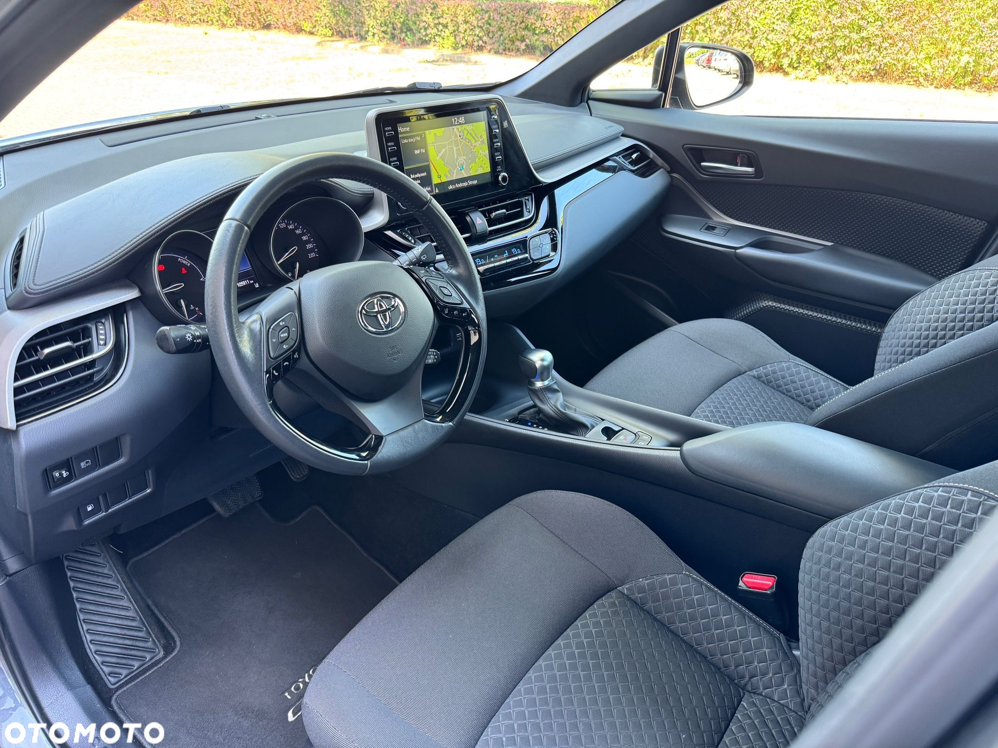 Toyota C-HR 2.0 Hybrid Dynamic Force Executive - 14