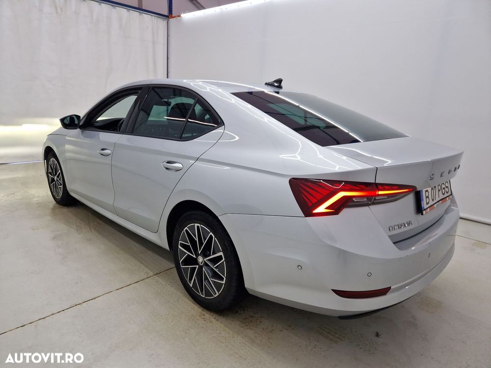 Skoda Octavia - 2