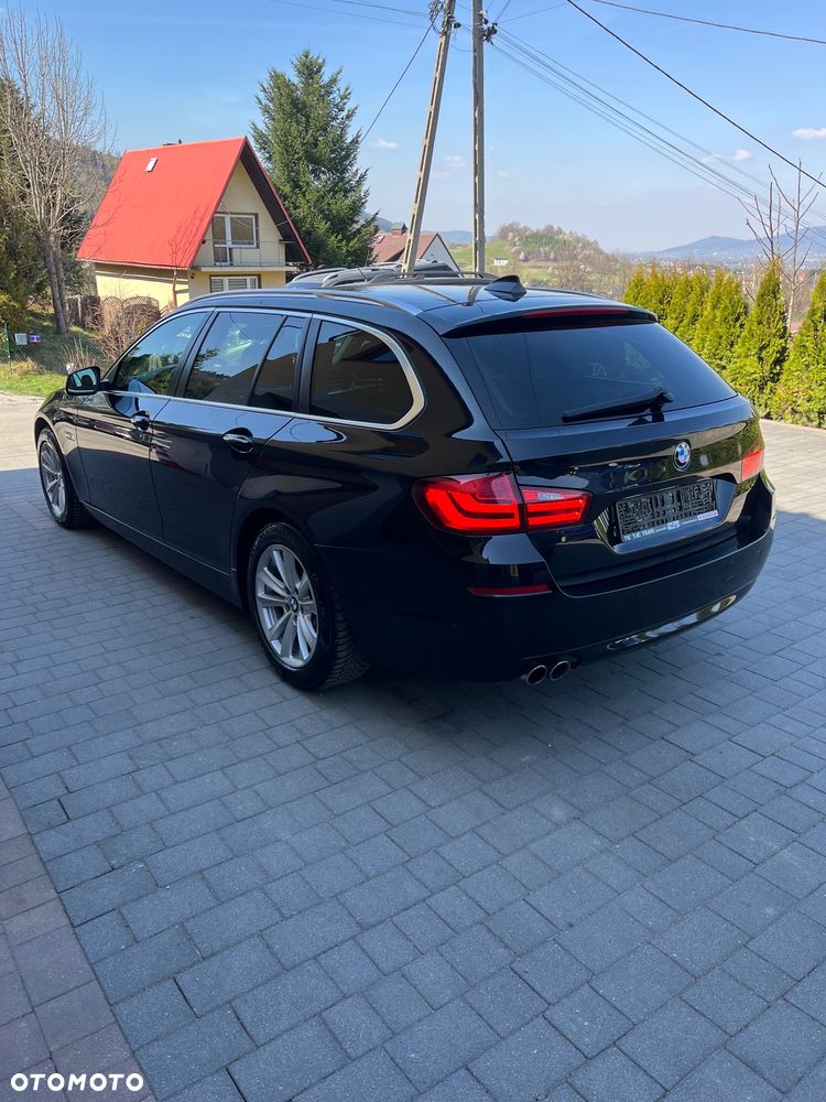 BMW Seria 5 525d xDrive Sport-Aut Modern Line - 3