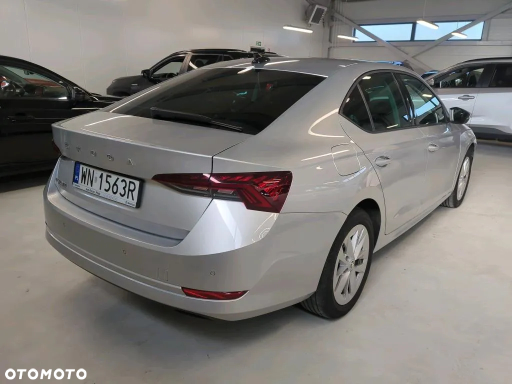 Skoda Octavia 1.5 TSI ACT Ambition - 4