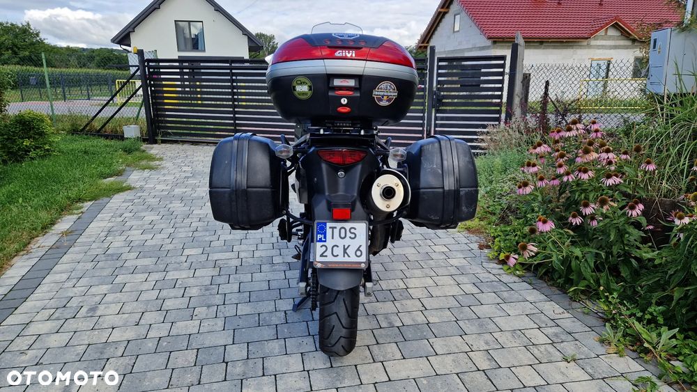 Suzuki DL - 5
