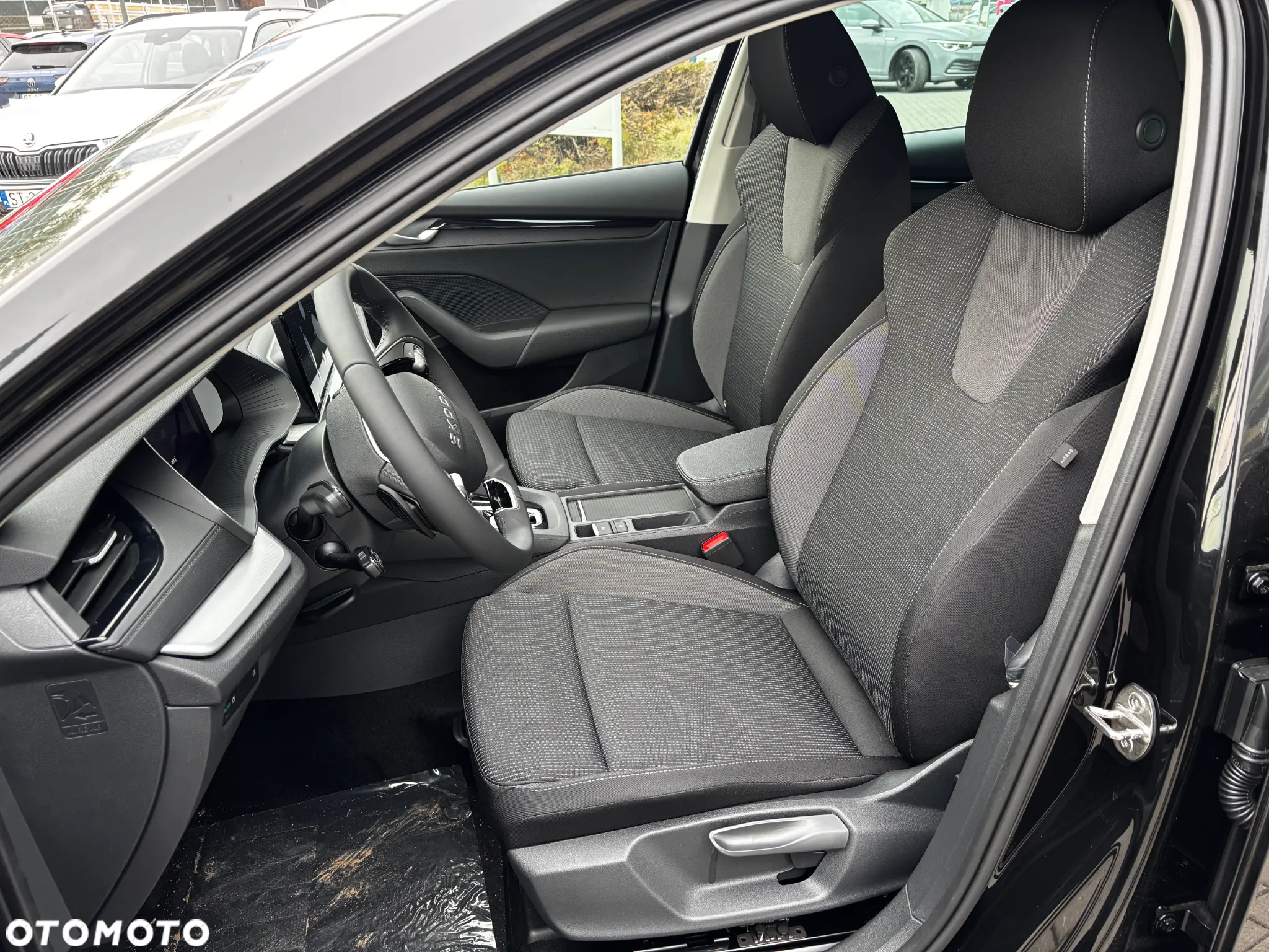 Skoda Octavia 1.5 TSI mHEV Selection DSG - 14