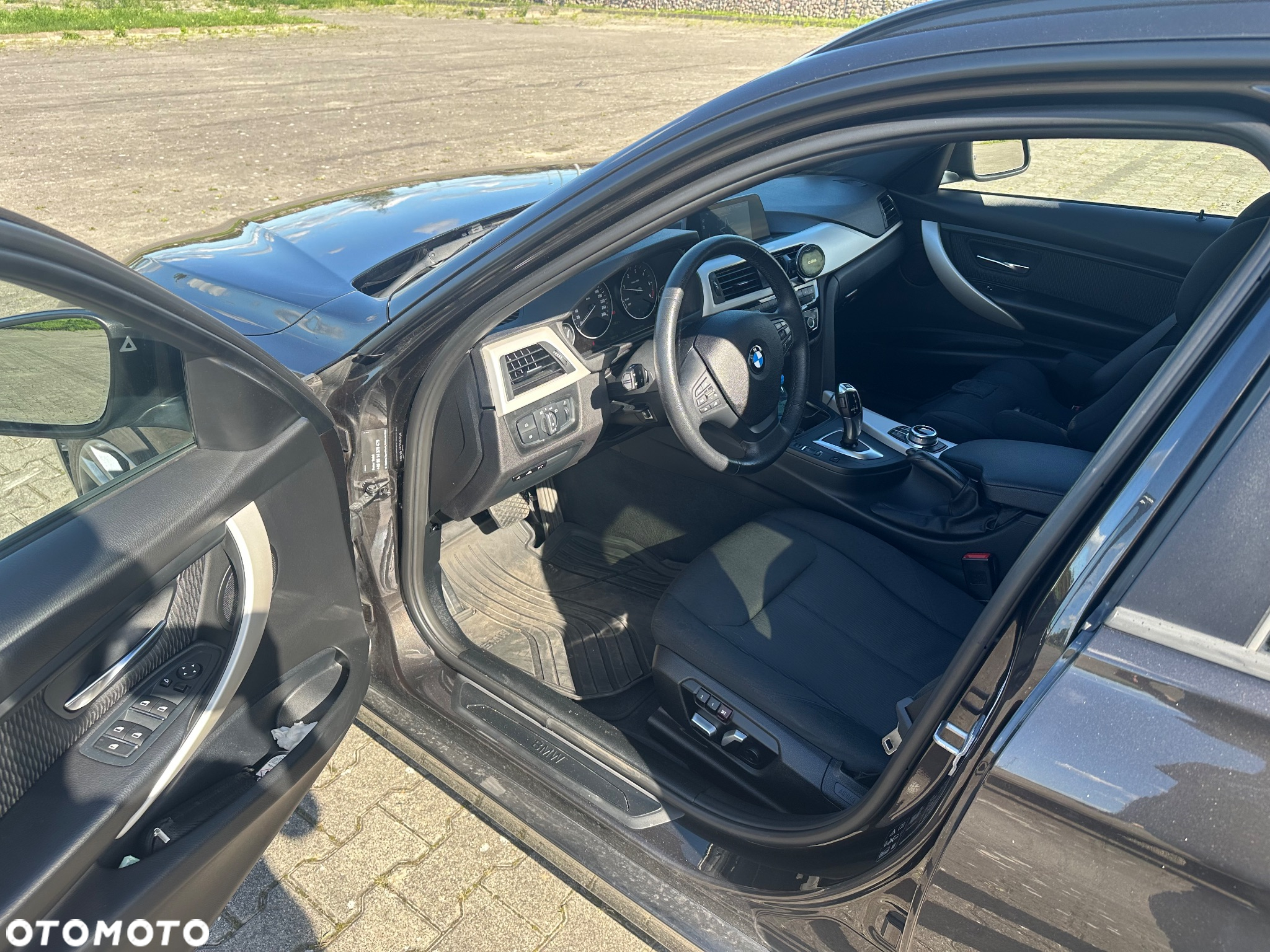 BMW Seria 3 320d xDrive Advantage - 15