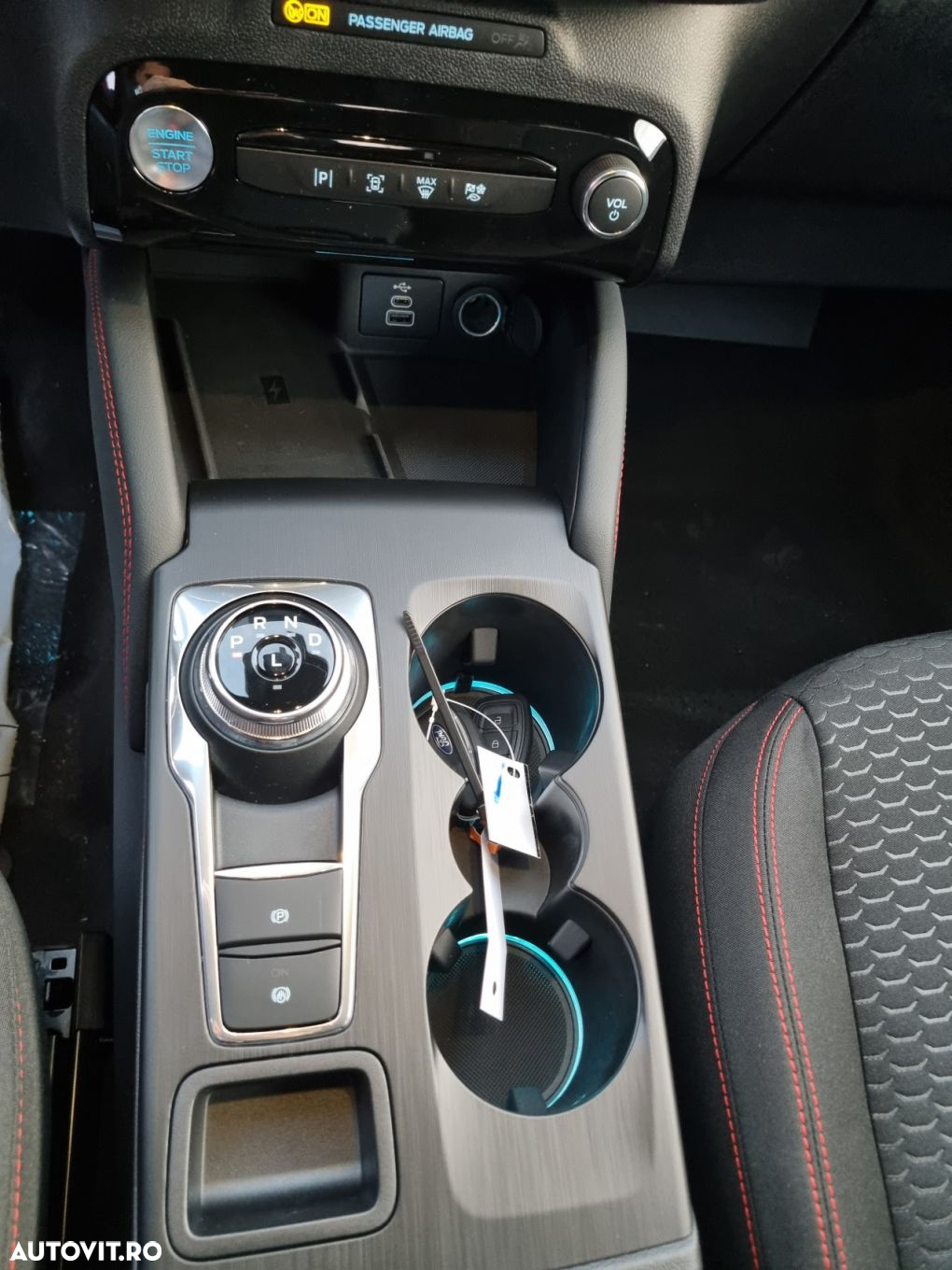 Ford Kuga 2.5 Duratec FWD PHEV ST-Line - 17