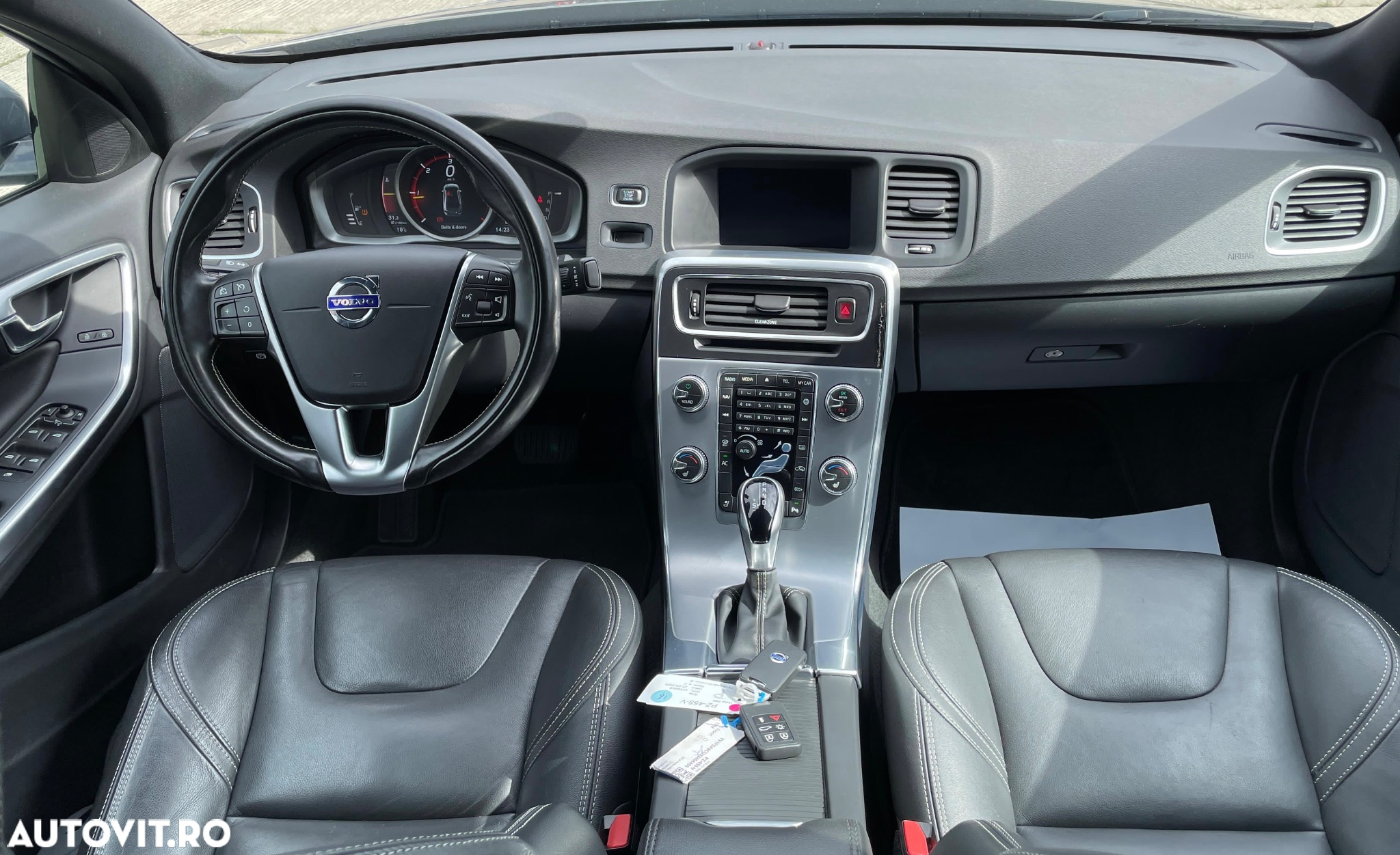 Volvo S60 D4 Geartronic Summum - 37