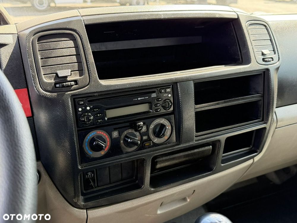 Nissan Cabstar - 22