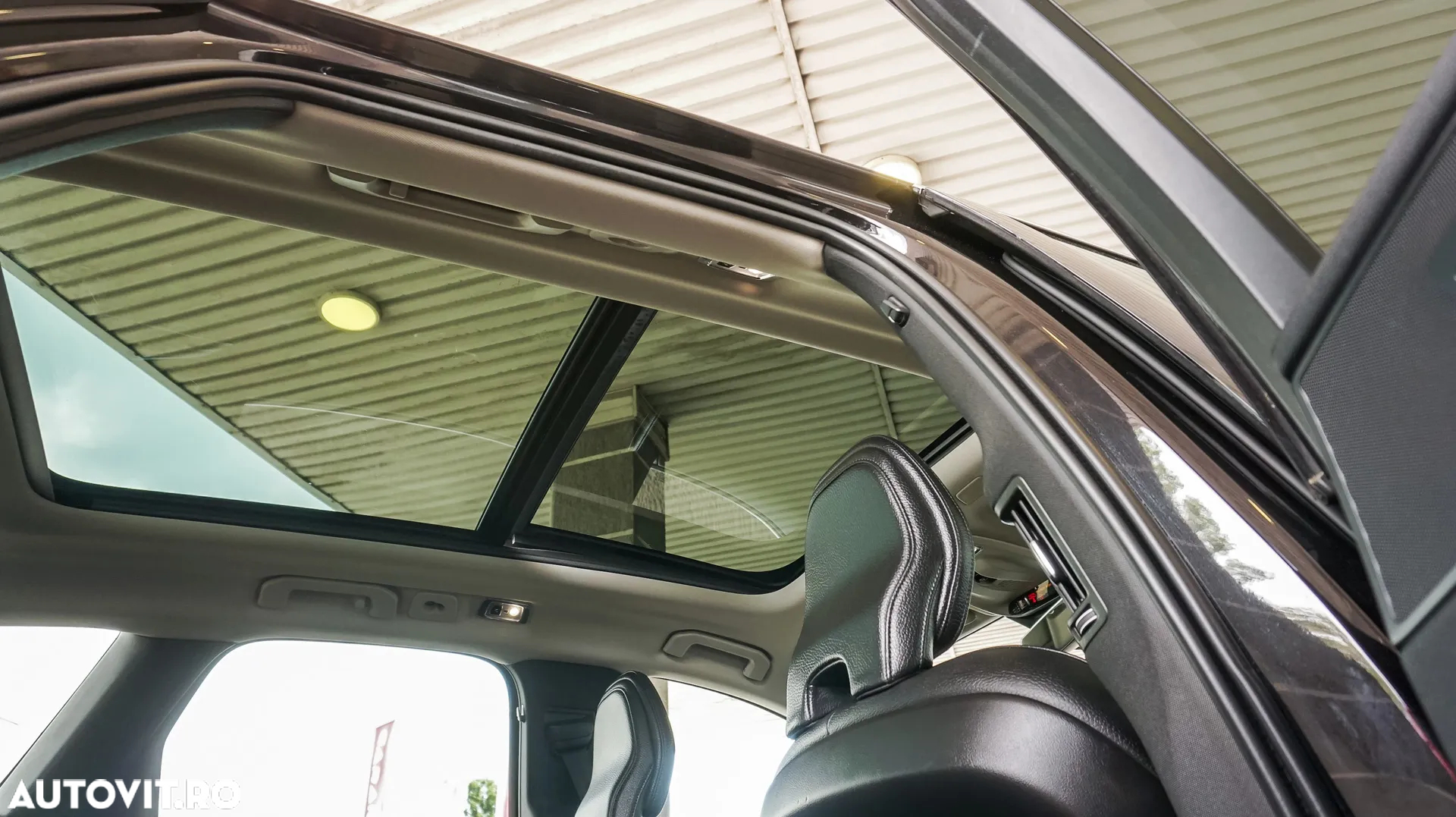 Volvo XC 60 D4 Geartronic Inscription - 32