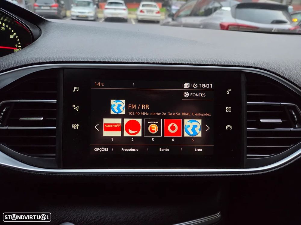 Peugeot 308 PureTech 130 GPF EAT8 Stop & Start Tech Edition - 34