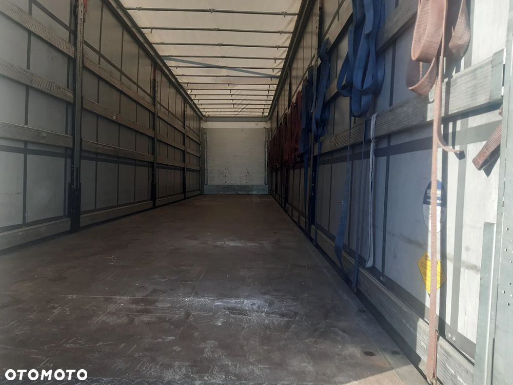 Schmitz Cargobull SCB S3T - 11