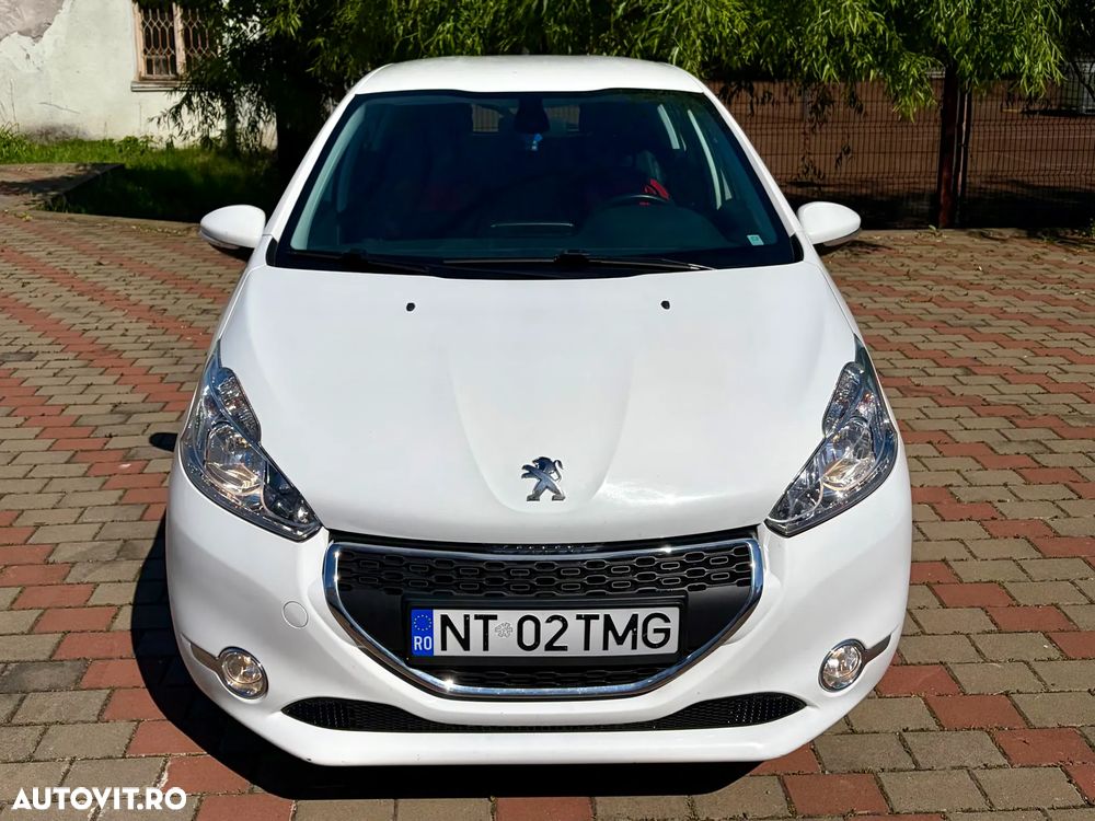 Peugeot 208 HDi 68 Like - 5