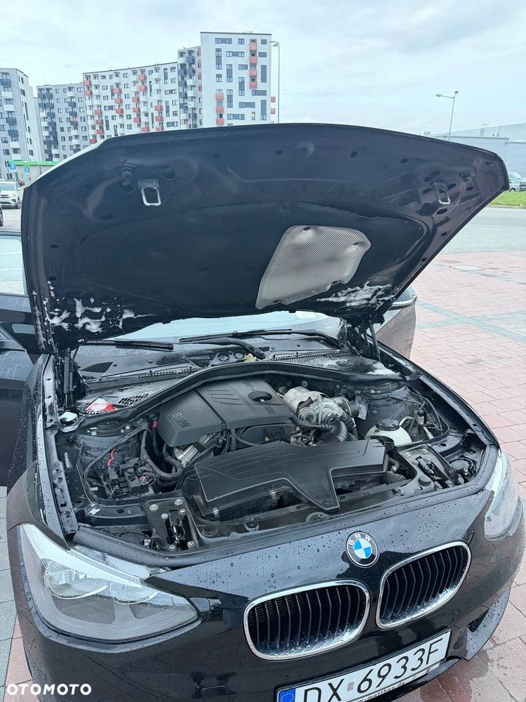 BMW Seria 1 116i - 10