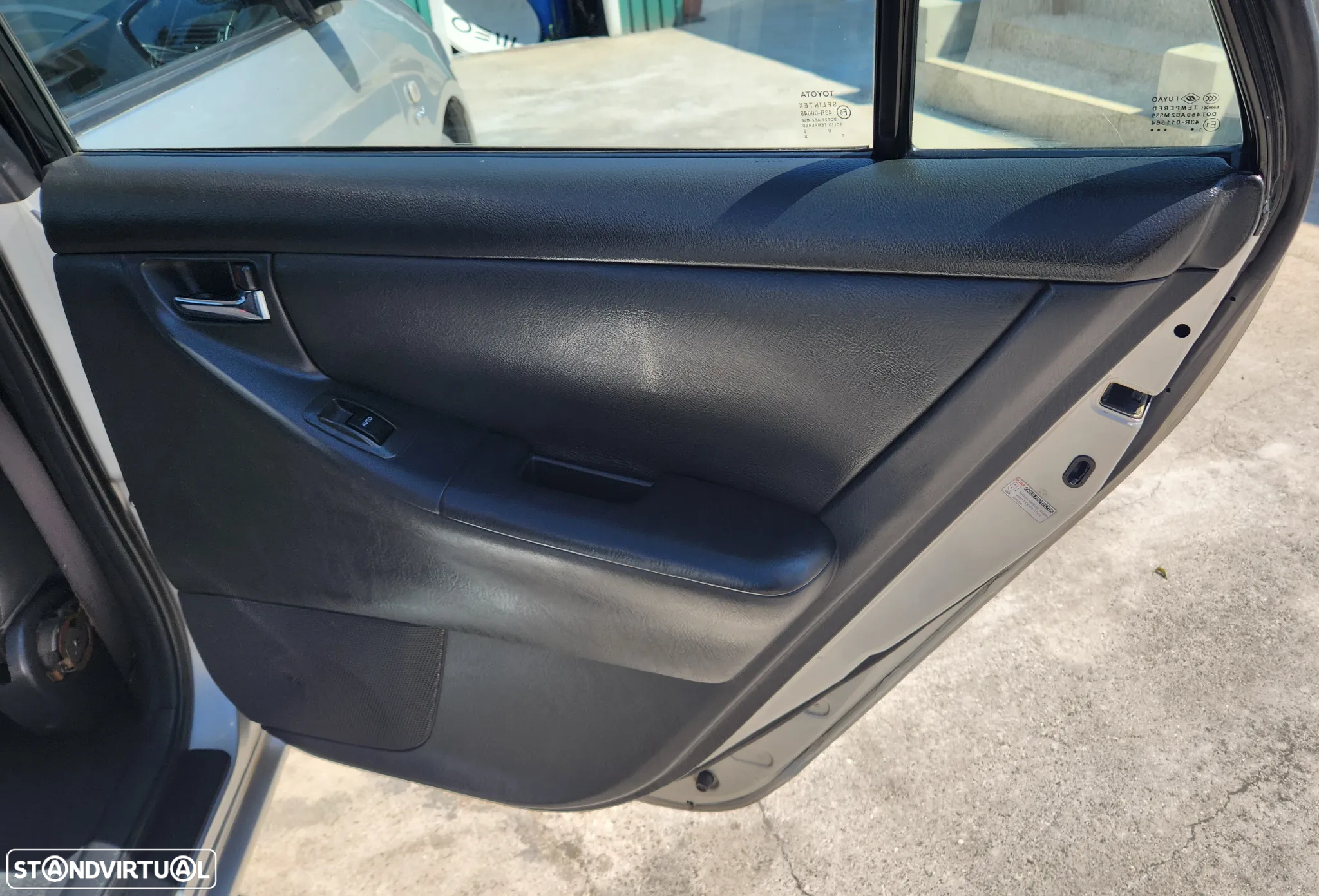 Toyota Corolla 1.4 Terra AC - 15