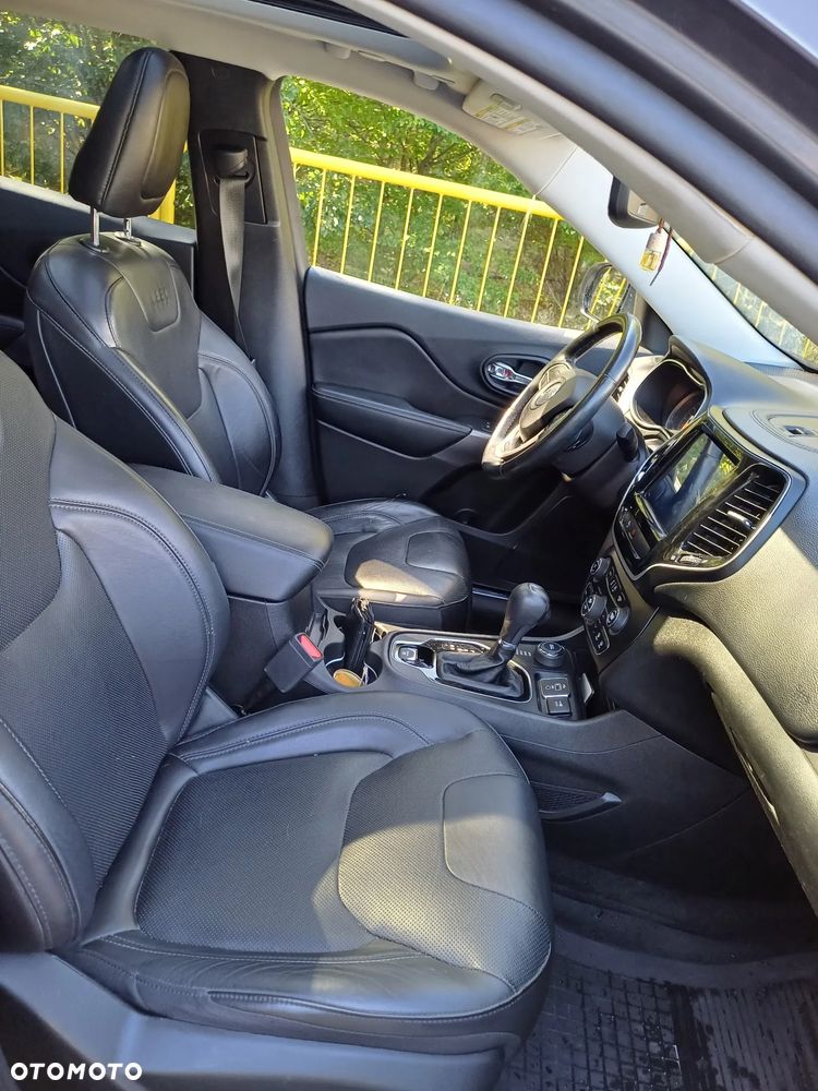 Jeep Cherokee 2.0 GME Active Drive I Limited - 10