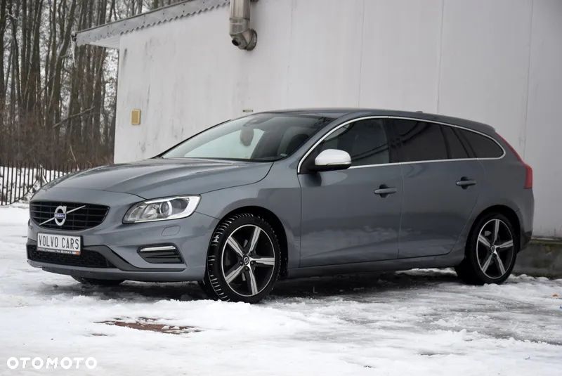 Volvo V60 D4 Drive-E R-Design Summum - 11
