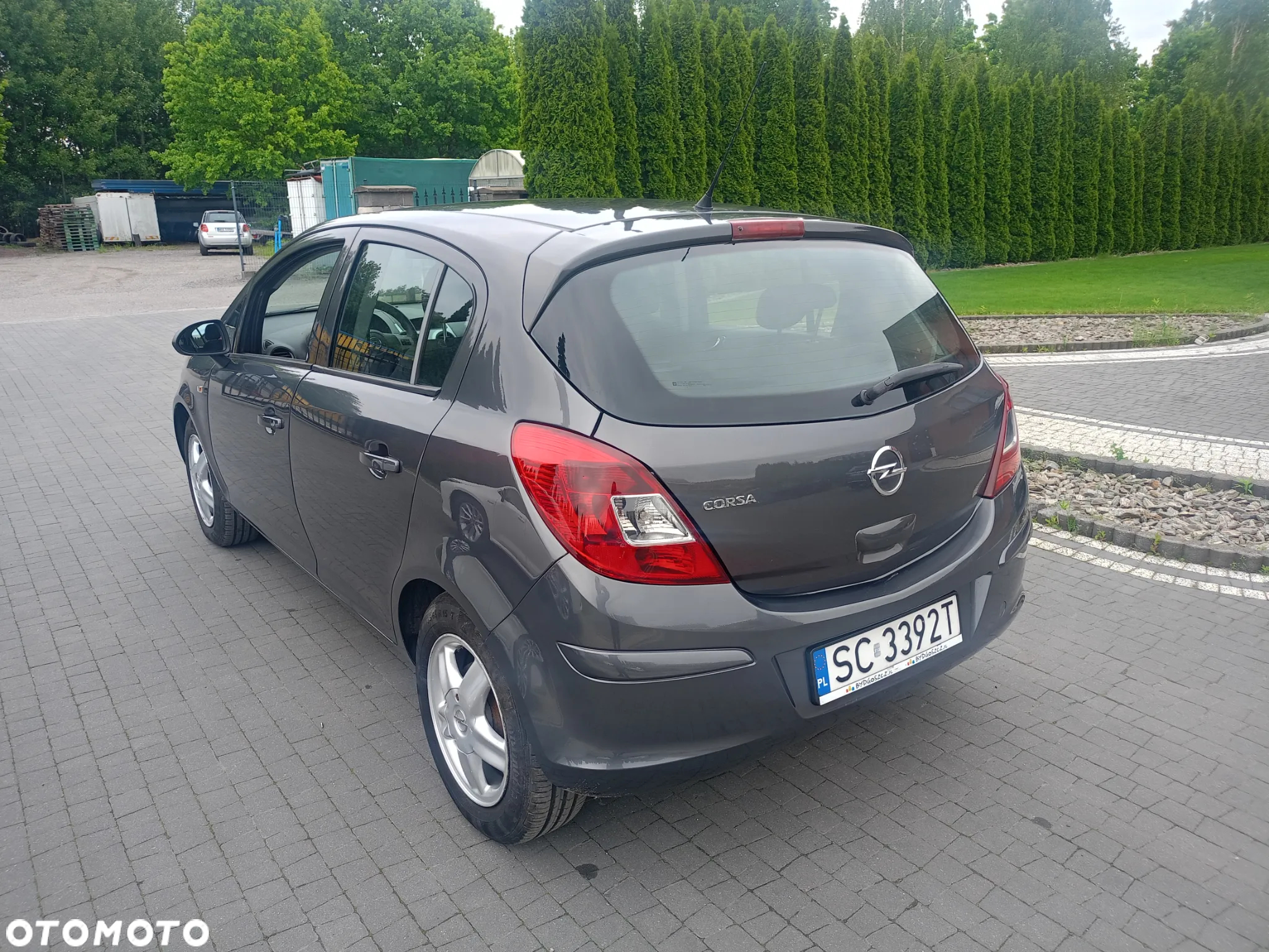 Opel Corsa 1.2 16V Enjoy - 6